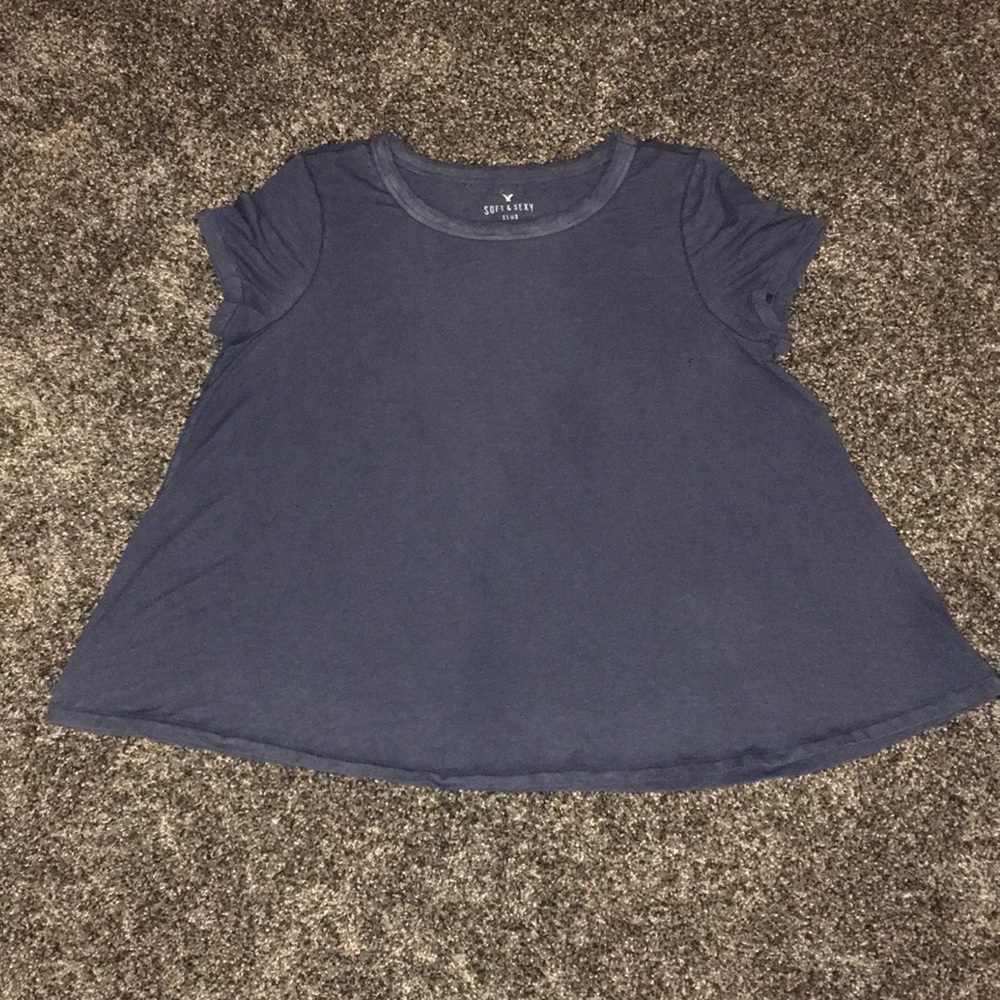 Brand New With Tags American Eagle Size L T-shirt